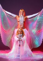 Профессиональные аниматорши отжигают на вечеринках 15 фото