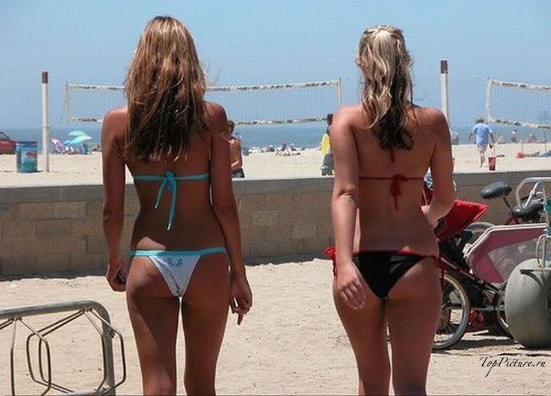 Красивые грешницы сексуально позируют без одежды 11 фотография