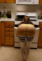 Интим селфи Пенни из Теории большого взрыва 16 фото